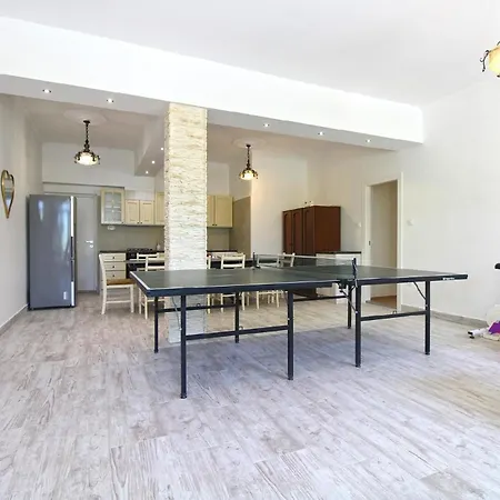 Fuer 10 Personen Ca 150 Qm In Pula, Istrien Istrische Riviera Apartment